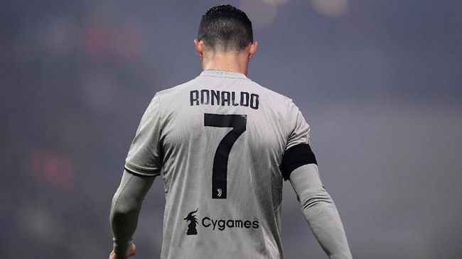 135 Gambar gambar cristiano ronaldo seragam juventus Terkini