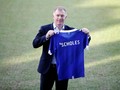 Disanksi karena Judi Bola, Legenda Man United Minta Maaf