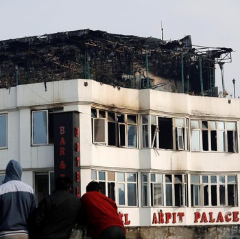 Hotel di New Delhi Terbakar, 17 Orang Meregang Nyawa