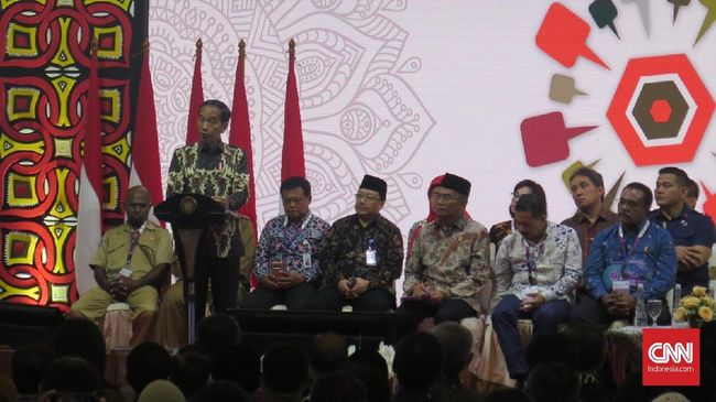Kadis asal Papua ke Jokowi: Jalan Belum Mulus dan Kurang Guru - renjanaberkata.com Kadis asal Papua ke Jokowi: Jalan Belum Mulus dan Kurang Guru