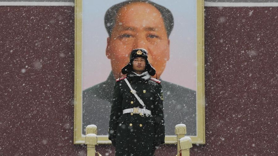 Hujan salju di sebagian besar wilayah ibukota China, Beijing telah cukup membahayakan.