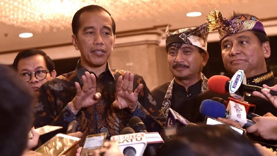 Presiden Joko Widodo (Jokowi) kembali bicara soal pengembangan infrastruktur yang dilakukan selama masa pemerintahannya.