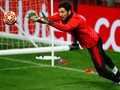 Buffon Masih Ingin Bermain Sampai Usia 80