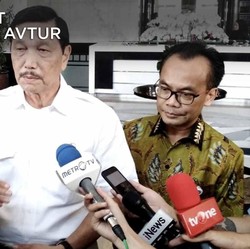 Luhut Bicara Monopoli Avtur Pertamina
