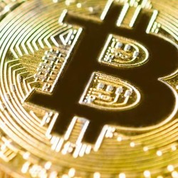 Pandemi Covid-19 & Meroketnya Bitcoin ke Rp 400 Juta