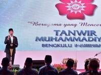 Cerita Jokowi di Bengkulu: Dari PKI Sampai Kuasai Freeport