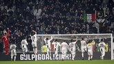 Juventus merayakan kemenangan atas Frosinone. Kemenangan menjadi modal berharga jelang melawan Atletico Madrid pada leg pertama babak 16 besar Liga Champions tengah pekan depan. (REUTERS/Massimo Pinca)