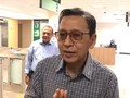 VIDEO: Boediono Jenguk Ani Yudhoyono di Singapura