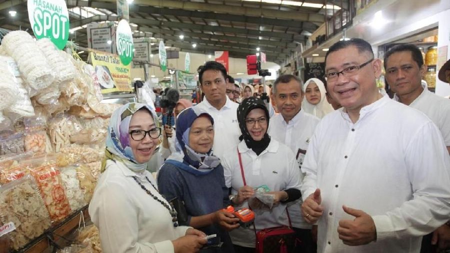 Dalam rangka membangun Islamic Community berbasis halal ecosystem dalam hal ini food and fashion.