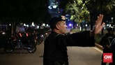 Ledakan tersebut dilaporkan terjadi di bagian pendukung paslon capres-cawapres nomor urut 01, Jokowi-Ma'ruf Amin, Minggu (17/2). (CNN Indonesia/Andry Novelino)