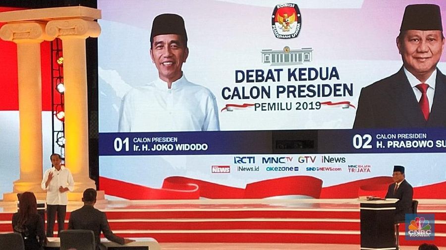 Selama puluhan tahun sejumlah perusahaan besar justru mencemari lingkungan, namun lolos dari kewajiban karena kongkalikong dengan pejabat.