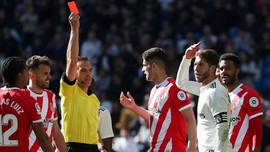 FOTO: Ramos Diusir Wasit, Real Madrid Kalah dan Rindu Ronaldo