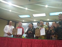 Canda Menteri Rini: Bos Pertamina Pacarnya Empat