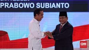 Adu Sorak 'Raja Utang' vs 'Tukang Bohong' di Debat Capres
