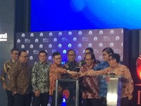 Bukan Beli Handphone, Oppo Ajak Milenial Investasi Saham