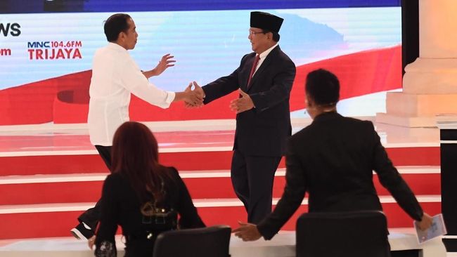 Jokowi Diadukan ke Bawaslu soal Lahan Prabowo