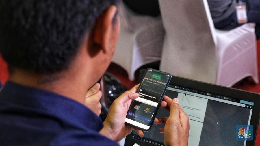 Diskusi jual beli saham Oppo Stocks in Your Hand di Bursa Efek Indonesia, Senin (18/2/2019). (CNBC Indonesia/Andrean Kristianto)