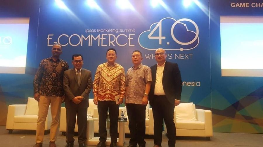 E-Commerce RI Tumbuh Pesat, Tapi Kalah Dari China & Singapura