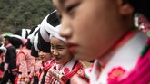 Total, ada sembilan juta orang yang termasuk dalam etnis Miao, dan 5.000 di antaranya tinggal di desa-desa terpencil di Guizhou. (Photo by FRED DUFOUR / AFP)