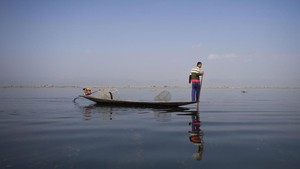 FOTO: Danau Inle yang Menghidupi Para Intha