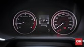 Indikator bensin dan penunjuk kecepatan mobil bisa dipantau dengan mudah. (CNNIndonesia/Safir Makki)
