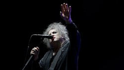 The Cure Makin Kelam di Album Song Of A Lost World