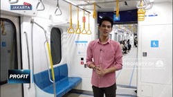 Menjajal MRT Jakarta