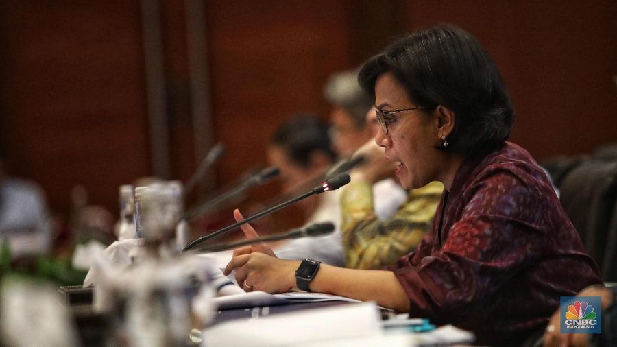 Data dibutuhkan karena muncul model bisnis costumer centric.