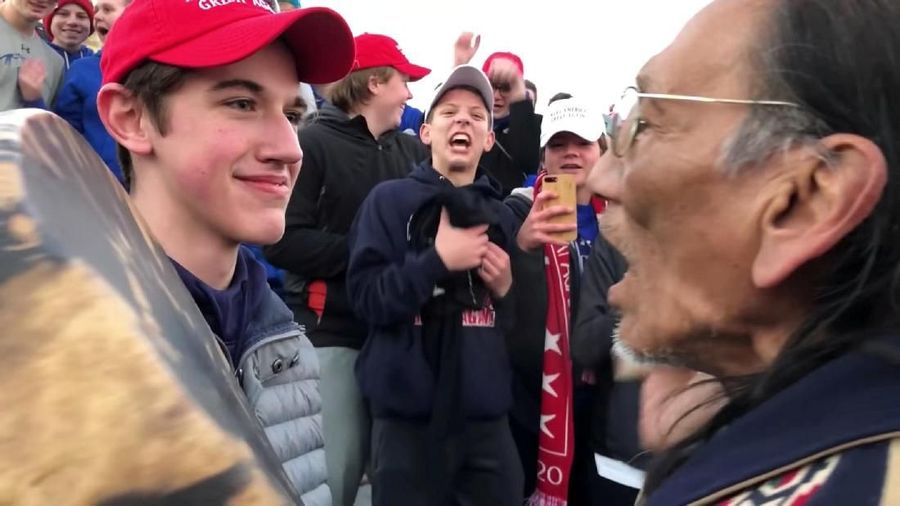 Nicholas Sandmann (16 tahun), siswa Sekolah Menengah Katolik Covington, meminta ganti rugi sebesar US$250 juta (sekitar Rp 3,5 triliun) kepada Washington Post.