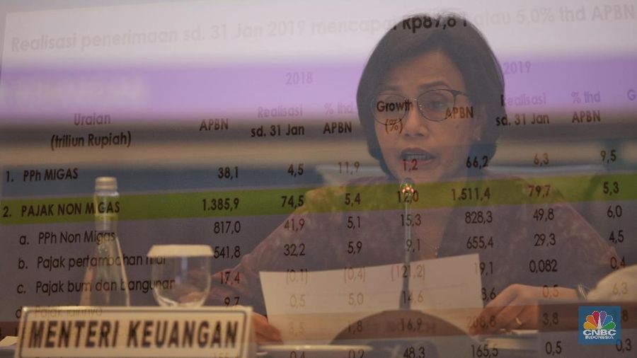 Sebab, sekarang ini banyak pihak yang membeberkan 1-2 data dan membesar-besarkan permasalahan di Tanah Air.