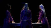 Grup Little Mix juga tampil di Brit Awards 2019 dan berhasil membawa pulang kategori British Video of the Year berkat klip 'Woman Like Me' bersama Nicki Minaj. (REUTERS/Hannah McKay)