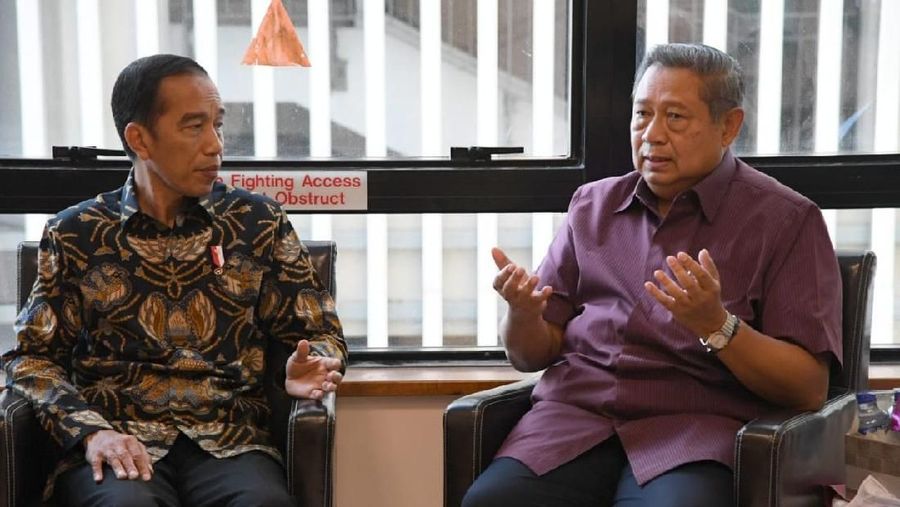 Presiden Joko Widodo (Jokowi) terbang ke Singapura untuk menjenguk istri presiden ke-6 RI Susilo Bambang Yudhoyono (SBY), Ani Yudhoyono. (Laily Rachev - Biro Pers Sekretariat Presiden)