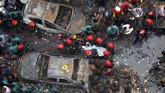 Menurut pemadam kebakaran, kebanyakan korban meninggal karena terjebak di dalam bangunan ruko. (REUTERS/Mohammad Ponir Hossain)