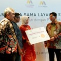 Mengapa Perkembangan Keuangan Syariah RI Lambat?