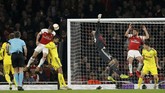 Gol ketiga Arsenal yang dicetak Sokratis Papastathopoulos pada menit ke-60 juga bermula dari sepak pojok Xhaka. (Action Images via Reuters/John Sibley)
