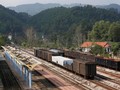 Jelang Kedatangan Kim Jong-un, Stasiun KA Vietnam Disterilkan