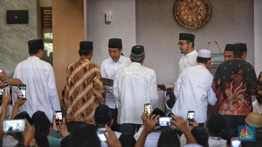 Sertifikat wakaf dilakukan untuk meminimalisir sengketa lahan masjid, madrasah dan pondok pesantren.