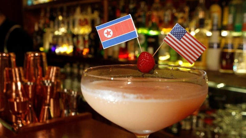 Para pebisnis di Hanoi mulai disibukkan dengan penyambutan unik untuk Donald Trum dan Kim Jong Un