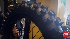 Memilih 'Sepatu' untuk Motor Trail