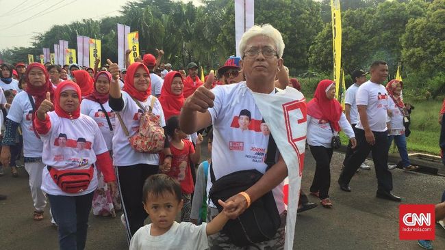 Pidato Jokowi, Relawan hingga Anak-anak 'Putihkan' SICC