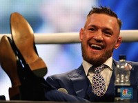 Conor McGregor, Pegulat Tajir yang Pernah Jadi Tukang Leding