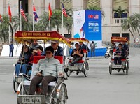 Tukang Becak di Jawa Mendadak Jadi OKB, Menang Undian Rp 50 M
