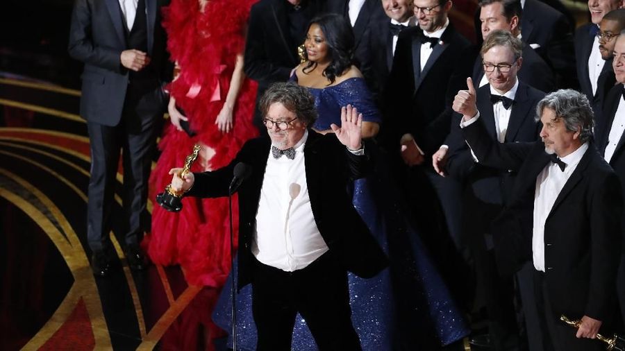 OSCAR Award kembali digelar pada (25/2) di Dolby Theater, Los Angeles, Amerika Serikat dengan 24 nominasi yang di lombakan dalam acara bergengsi tersebut.