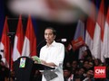 Tiba di Sirkuit Sentul, Jokowi Salami Para Pendukung