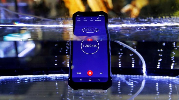 Cari Smartphone Rp 3 Jutaan Fitur Mantap? Cek di Sini!