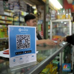 Dikabarkan akan Merger Dengan OVO, Apa Kata DANA & Grab?