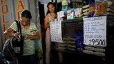 Sejak konflik kembali pecah di Venezuela pada Januari lalu, AS mendukung pihak oposisi untuk menggulingkan Maduro. (Reuters/Carlos Garcia Rawlins)