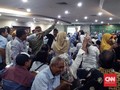 Dianggap Kampanye Jokowi, Jubir TKN Arif Disoraki Emak-emak