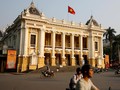 Keunikan Karakter Kota Hanoi versus Ho Chi Minh City