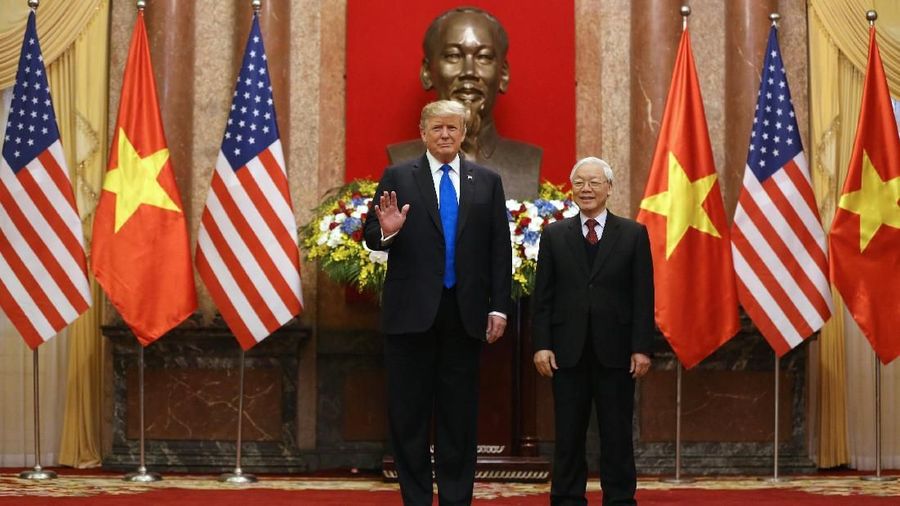 Amerika Serikat (AS) dan Vietnam menandatangani serangkaian perjanjian dagang di sela-sela pertemuan kedua pemimpin negara tersebut, Rabu.